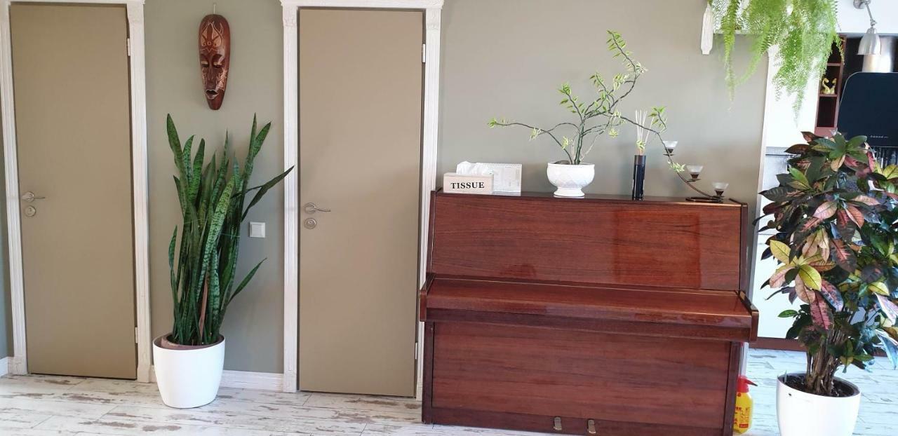 Family Apartment Нида Екстериор снимка