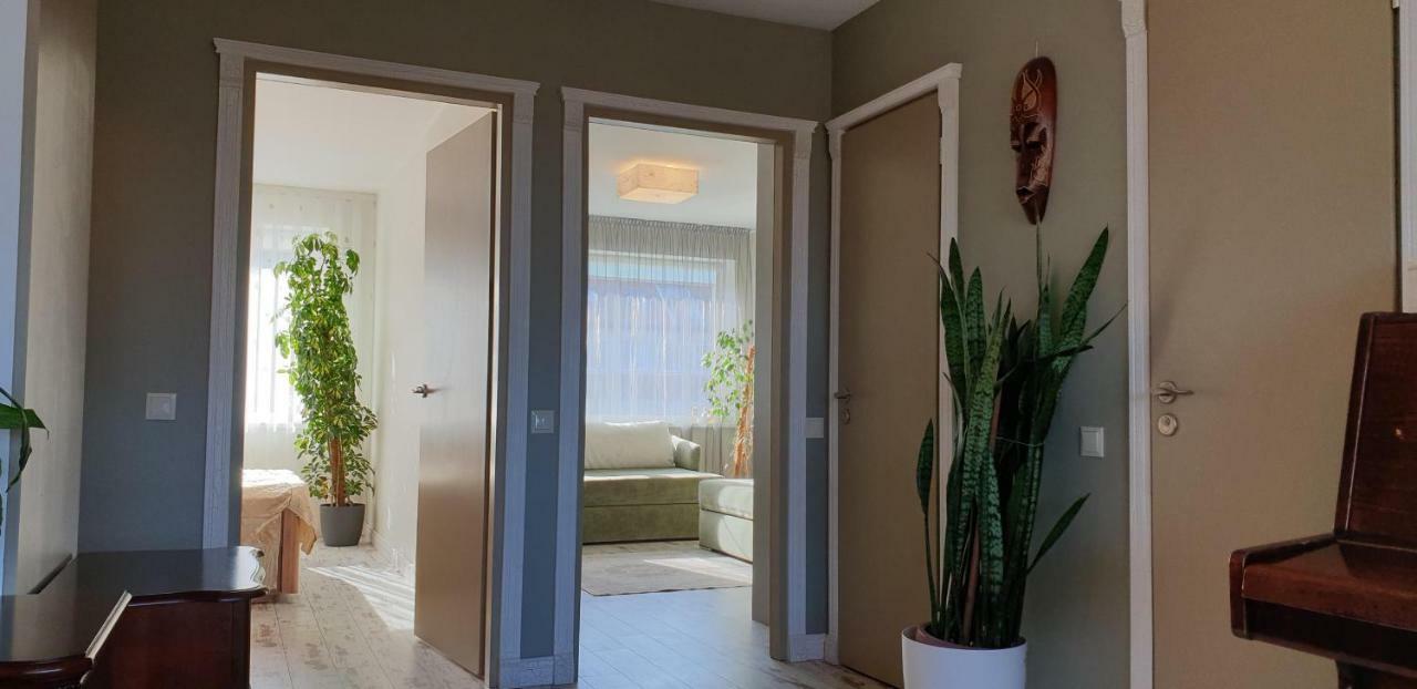 Family Apartment Нида Екстериор снимка