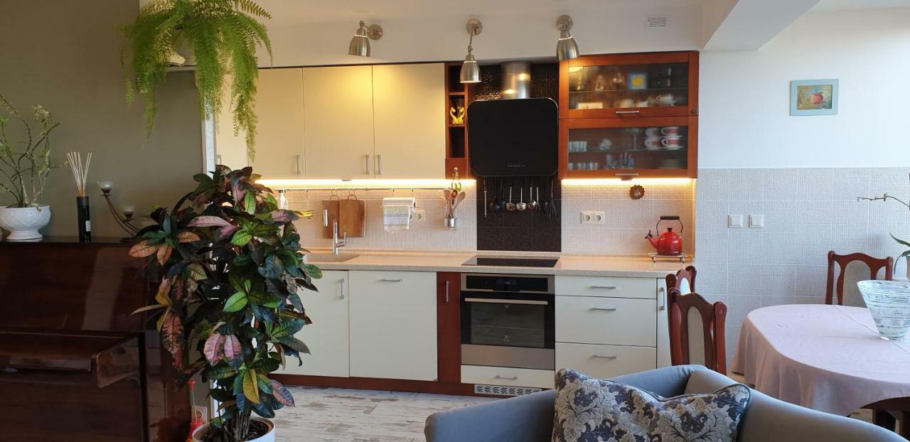Family Apartment Нида Екстериор снимка
