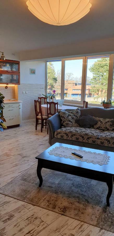 Family Apartment Нида Екстериор снимка