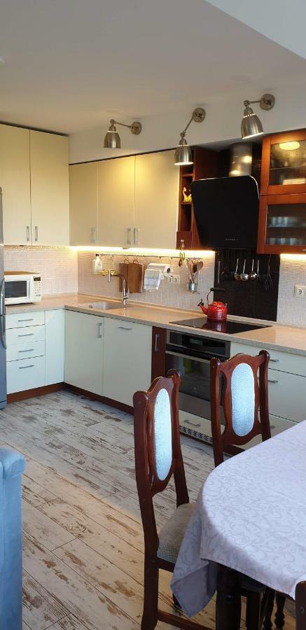 Family Apartment Нида Екстериор снимка
